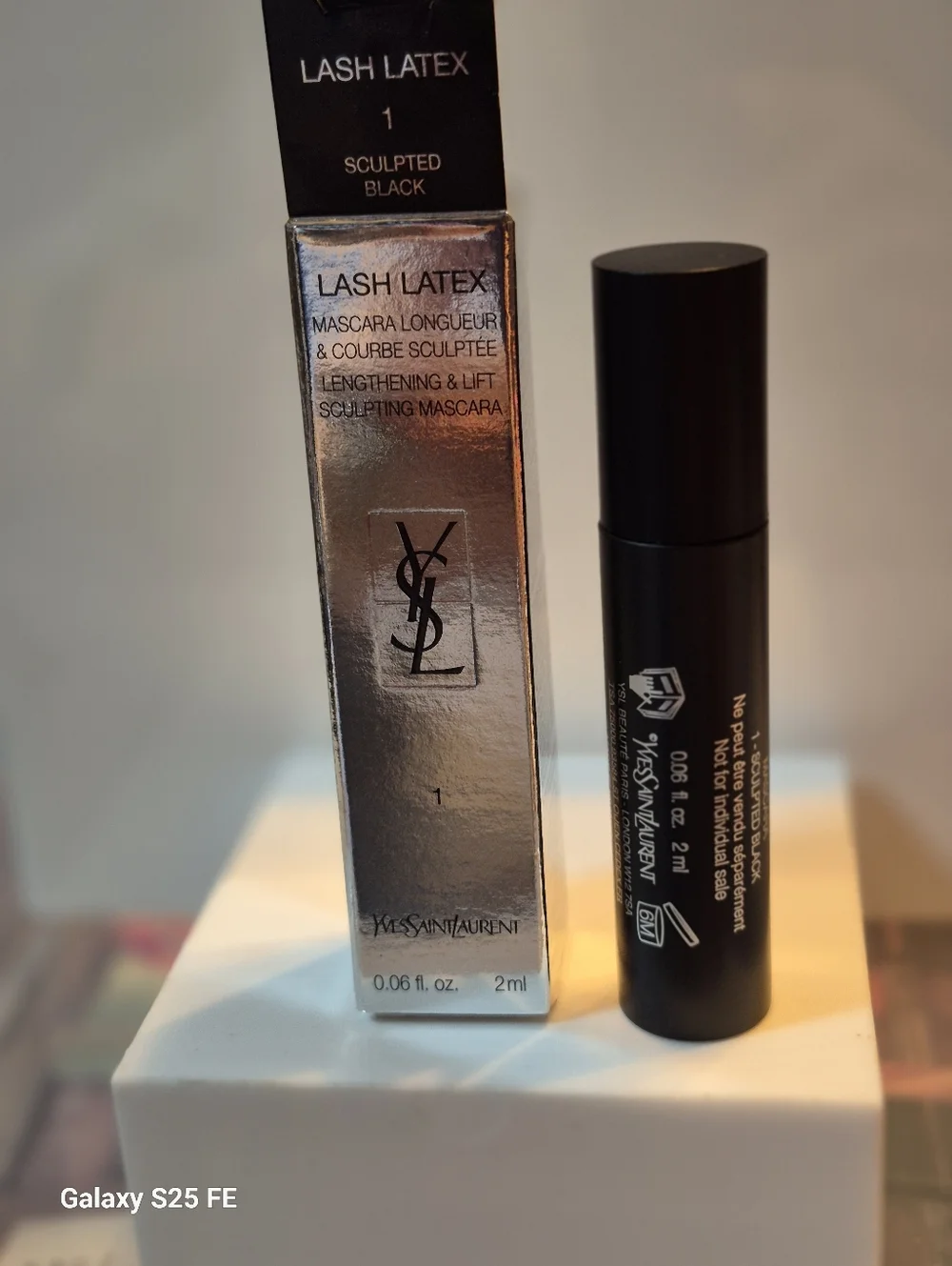 YSL Lash Latex Mascara: Sculpted Black (1), 2ml (Travel Size), NIB